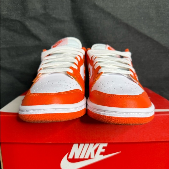 Nike - Dunk Low Orange Paisley Bandana Print - US 6.5 Women’s Sneakers - Picture 7 of 12